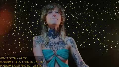 Niki  free tg channel with some photos gifs and info about streams  online show from 23, 6, 2026