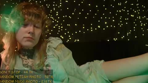 Niki  free tg channel with some photos gifs and info about streams  online show from 11, 7, 2026