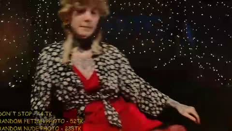 Niki  free tg channel with some photos gifs and info about streams  online show from 21, 7, 2026