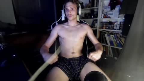 littleswitchb online show from 15, 7, 2026