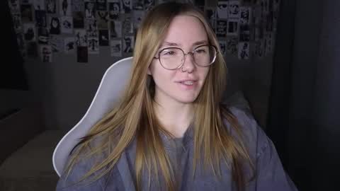 Snapshot of littlevildevil chatting on 1, 6, 2026 Eliana online show from 1, 6, 2026