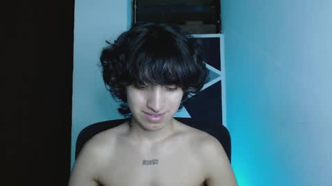 Snapshot of littlextrem chatting on 4, 5, 2026 Eros online show from 4, 5, 2026
