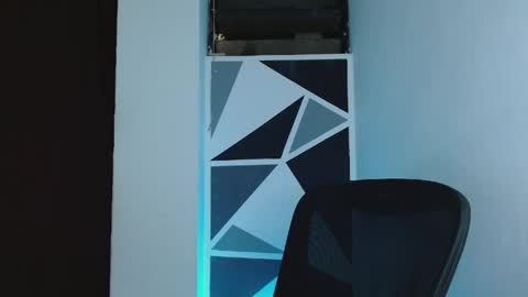 Snapshot of littlextrem chatting on 10, 6, 2026 Eros online show from 10, 6, 2026