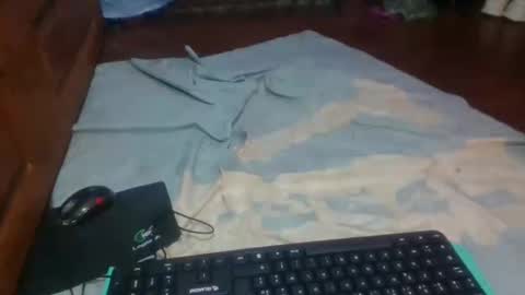 Snapshot of littleyanah chatting on 20, 5, 2026 yanah online show from 20, 5, 2026