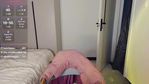 Snapshot of liunana chatting on 21, 2, 2025 nana online show from 21, 2, 2025