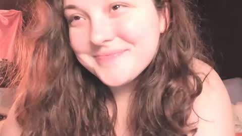 Snapshot of livinsubspace chatting on 14, 10, 2025 Liv online show from 14, 10, 2025