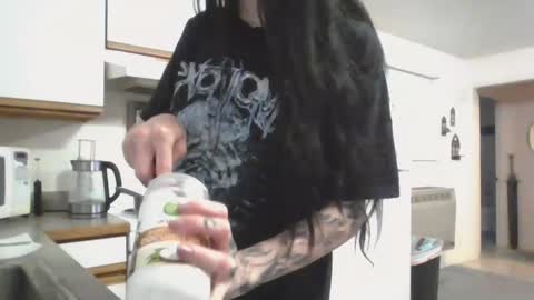 Liv Mirage online show from 30, 1, 2025