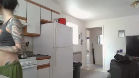 Liv Mirage online show from 10, 9, 2025