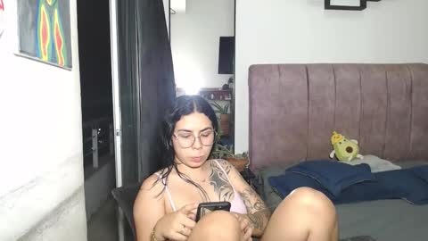 Liza Thurner online show from 23, 9, 2025