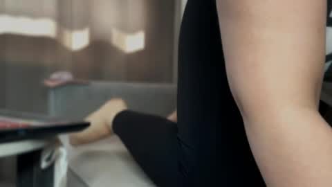 lizamartina online show from 17, 4, 2026