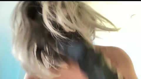 Lizeth online show from 18, 11, 2025