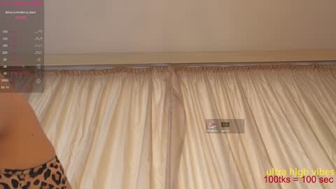 Snapshot of lizbethbiers chatting on 3, 2, 2025 Hello there im Amelia Im new here Lets have fun online show from 3, 2, 2025