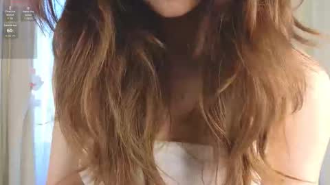 Snapshot of lizbethbiers chatting on 14, 9, 2025 Hello there im Amelia Im new here Lets have fun online show from 14, 9, 2025