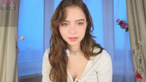 Snapshot of lizbethbiers chatting on 31, 10, 2025 Hello there im Amelia Im new here Lets have fun online show from 31, 10, 2025