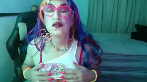 Snapshot of lizicherystrawbery chatting on 6, 7, 2026 Lizi Chery Strawbery online show from 6, 7, 2026