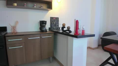 Snapshot of lizzie_williamss chatting on 7, 10, 2025 lizzie_williamss online show from 7, 10, 2025