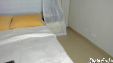 Snapshot of lizzieamber chatting on 13, 12, 2024 lizzieamber online show from 13, 12, 2024