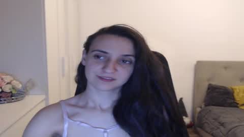 Lizzy Palmer online show from 13, 1, 2025