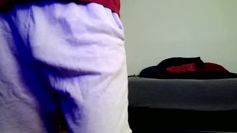 LL Cool Jake online show from 8, 10, 2025