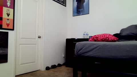 LL Cool Jake online show from 25, 10, 2025