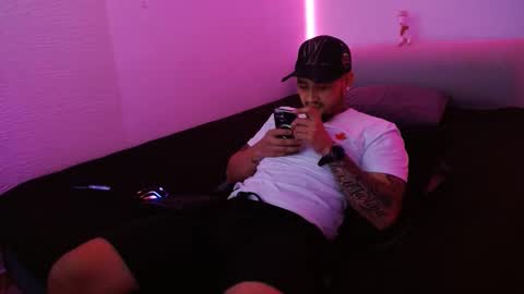 lliamm 2 online show from 26, 1, 2025