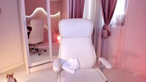 Kloe see you 28-11  to celebrate my birthday online show from 11, 3, 2025