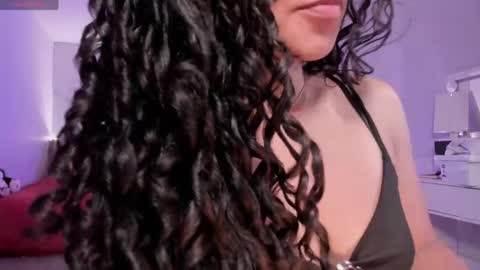 Kloe see you 28-11  to celebrate my birthday online show from 22, 4, 2026