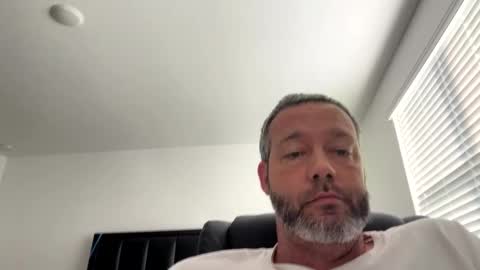 Snapshot of lngd_5 chatting on 16, 12, 2025 lngd_5 online show from 16, 12, 2025