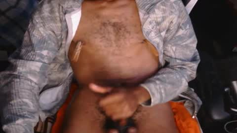 Snapshot of loaddropper187 chatting on 17, 12, 2025 MaskedGooner online show from 17, 12, 2025