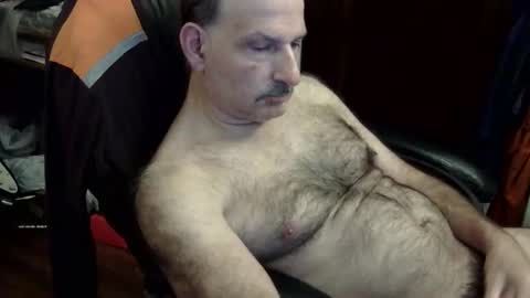 Snapshot of loades182025 chatting on 22, 10, 2025 loades182025 online show from 22, 10, 2025