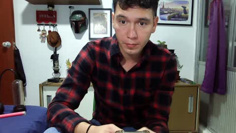 Snapshot of lobomx19 chatting on 17, 12, 2024 Lobo online show from 17, 12, 2024