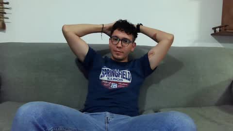 Snapshot of lobomx19 chatting on 8, 3, 2025 Lobo online show from 8, 3, 2025