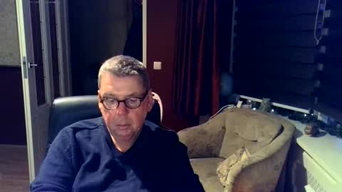 Loebet online show from 19, 12, 2025