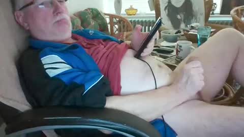 Snapshot of loewe39238 chatting on 3, 1, 2025 loewe39238 online show from 3, 1, 2025