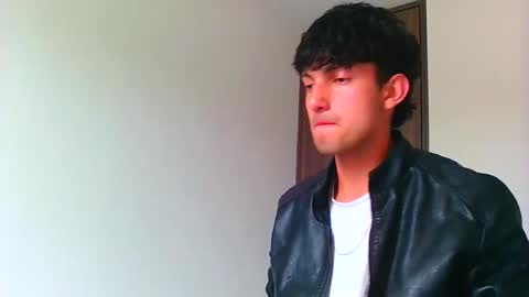 Snapshot of logaan_grey chatting on 3, 1, 2025 logaan_grey online show from 3, 1, 2025