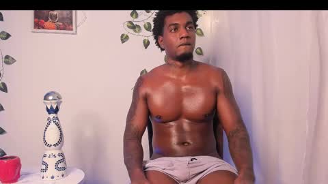 Snapshot of logan_drakex chatting on 11, 3, 2025 LOGAN DRAKE online show from 11, 3, 2025