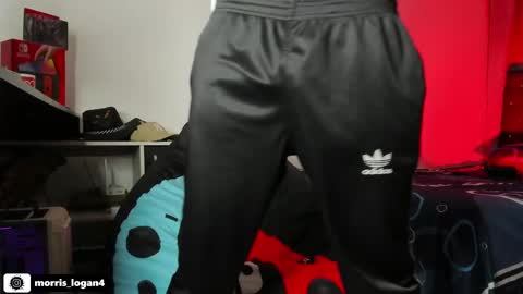 Logan morris online show from 12, 3, 2025