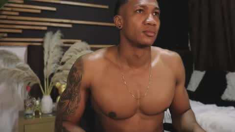 logan_varela online show from 26, 1, 2025