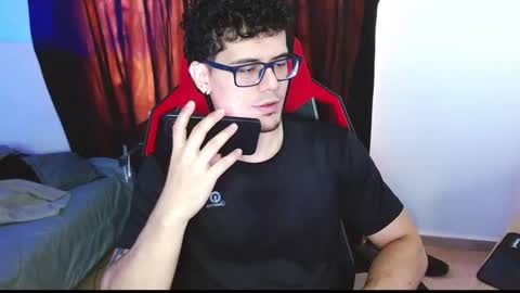 Loganandrwz online show from 4, 2, 2026