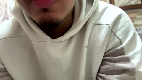 Snapshot of logandaimond chatting on 1, 2, 2026 logandaimond online show from 1, 2, 2026