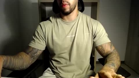 Logan Wolfp online show from 23, 7, 2026