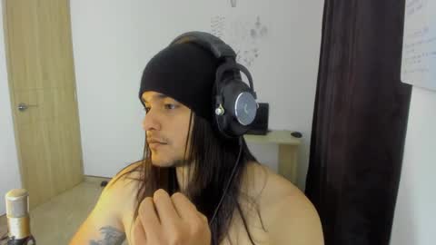 Snapshot of loganhot22 chatting on 14, 12, 2024 Logan online show from 14, 12, 2024