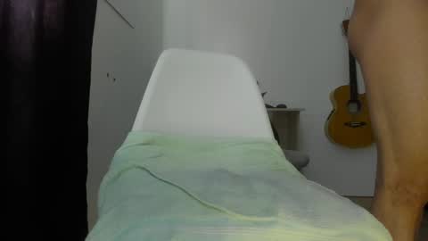 Snapshot of loganhot22 chatting on 2, 1, 2025 Logan online show from 2, 1, 2025