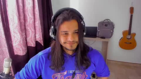 Snapshot of loganhot22 chatting on 18, 1, 2025 Logan online show from 18, 1, 2025