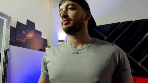 Logan Wolf online show from 19, 7, 2026