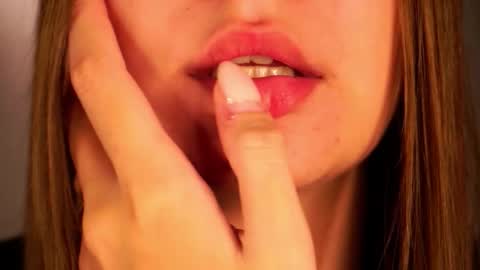 Elza online show from 22, 10, 2025