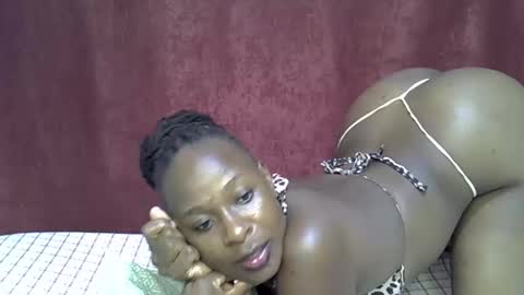 lola_beib online show from 13, 5, 2026