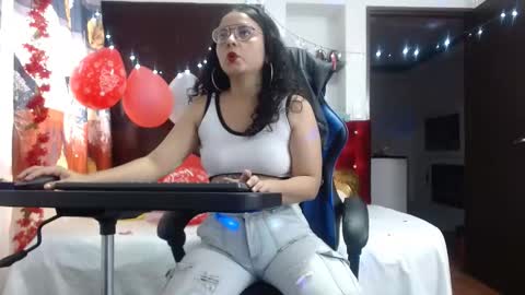 lola_fiery online show from 6, 12, 2024