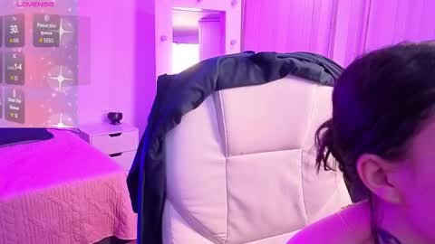 Snapshot of lola_star_ chatting on 25, 5, 2026 Lola online show from 25, 5, 2026