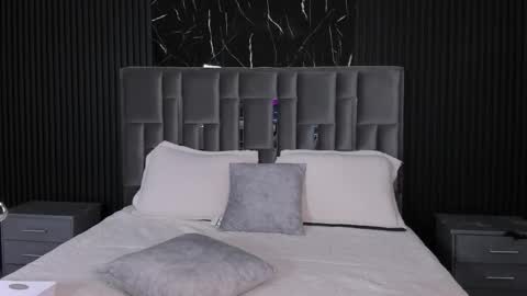 Snapshot of lolaangellx chatting on 22, 11, 2025 Lola Angel online show from 22, 11, 2025